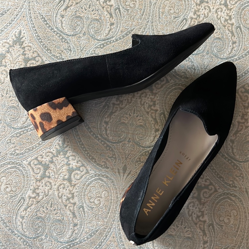 New without tags 7.5 ladies Anne Klein pump